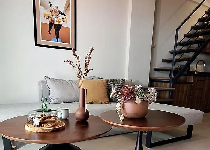 Welcome * PalaiónTsiflíkion